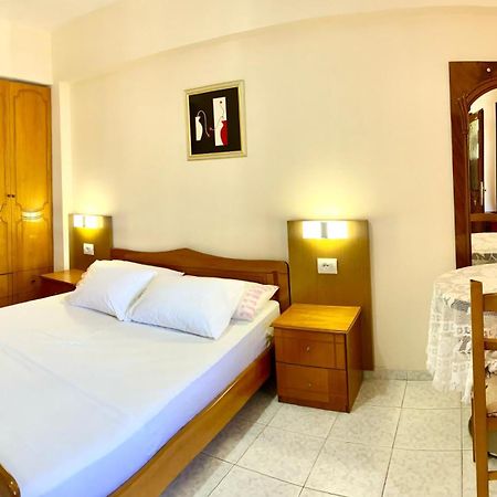 Vila Yasmin 38 Sarandë 외부 사진